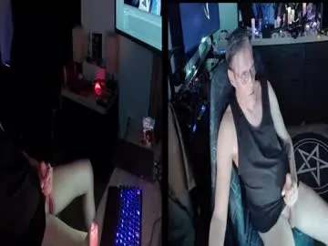 Chaturbate Adult Video Chat of d_j_strokes