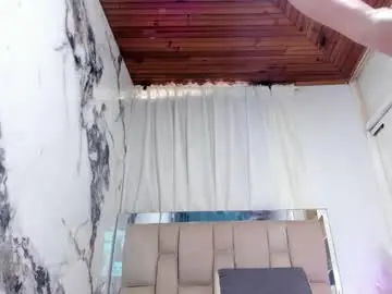 Chaturbate Adult Video Chat of dafne_quenn