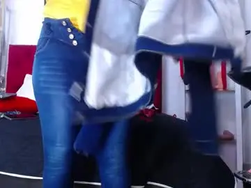 Chaturbate Watch Live Sex Cams of louise_nails