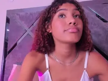 Chaturbate Best live sex cam show of luciagray