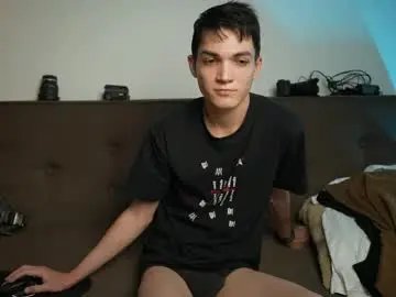 Chaturbate Free Live Porn of mattyaiden