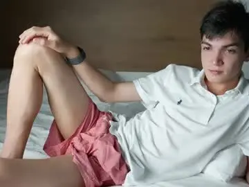 Chaturbate Best live sex cam show of mattyaiden