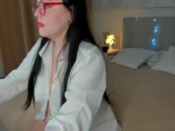 Chaturbate Sex Cam of mersedes_rosso