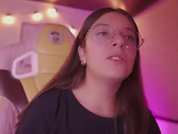 Chaturbate Sex Chat of milly_kenner