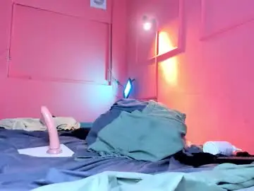 Chaturbate Live Sex Cam of curly_latina