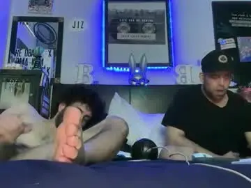 Chaturbate Adult Webcams of pantslesstraveler_plt