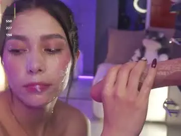 Chaturbate Adult Video Chat of sky_dkt