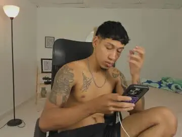 Chaturbate Live Porn of slim_master12