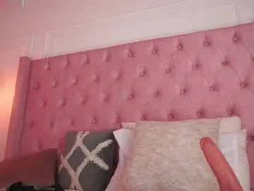 Chaturbate Watch Live Sex Cams of honeyymoonn_