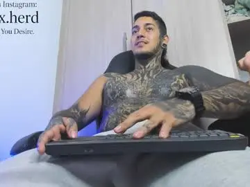 Chaturbate Sex Chat of jaxxxonherd