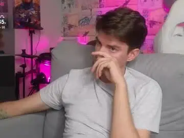 Chaturbate Free Live Porn of oxmikexo