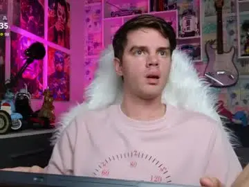 Chaturbate Live Sex Cam of oxmikexo