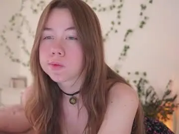 Chaturbate Free Porn Cam of watermelon_sugar_