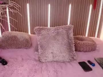 Chaturbate Best Webcam of myladreams_