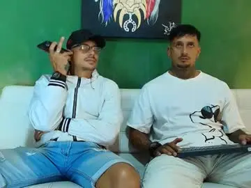 Chaturbate Free Porn Cam of the_golden_boys