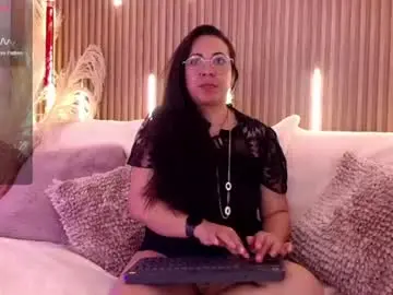 Chaturbate Live Sex Cam of velvet_curly