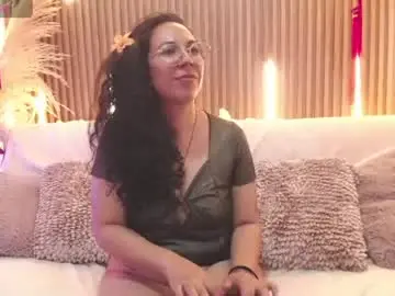 Chaturbate Adult Video Chat of velvet_curly