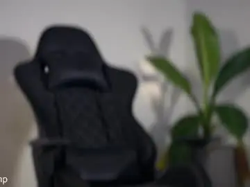 Chaturbate Live Sex Cam of yamp_bigcock