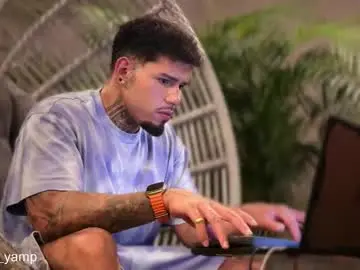 Chaturbate Adult Video Chat of yamp_bigcock