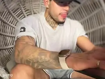 Chaturbate Live Porn of yamp_bigcock