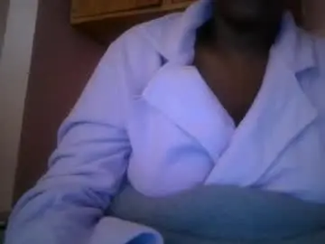 Chaturbate Watch Live Sex Cams of kiss_the_chocolate
