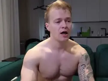 Chaturbate Live Sex Cam of pashka_x