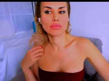 Chaturbate Best live sex cam show of radmila_star
