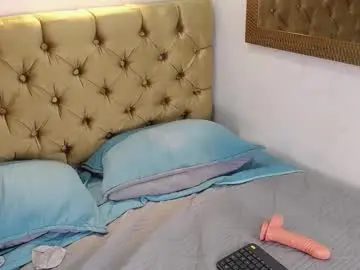 Chaturbate Best live sex cam show of alaiia___