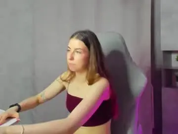 Chaturbate Live Sex Cam of kelly_salazar