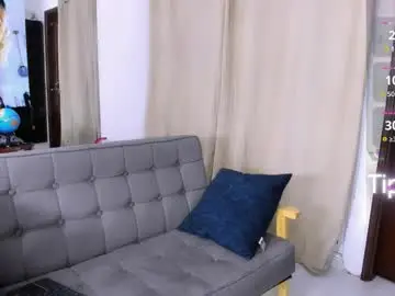 Chaturbate Sex Chat of zou_quira