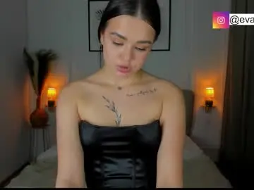 Chaturbate Free Live Porn of evaraider