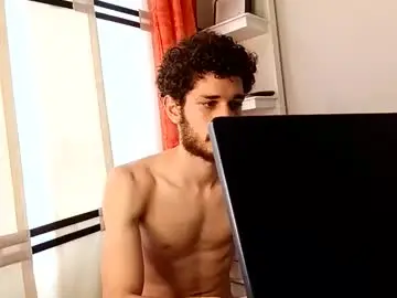 Chaturbate Live Porn of jacobmurphy2103