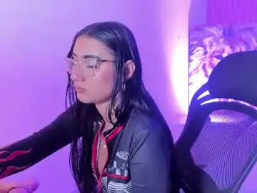 Chaturbate Adult Webcams of kendallmeyers