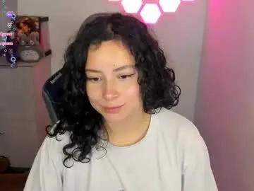 Chaturbate Live Sex Cam of aqua_emilly