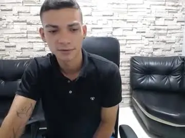 Chaturbate Private Sex Chat of mike_vega0