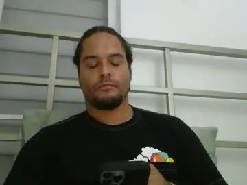 Chaturbate Watch Live Sex Cams of papiipr185