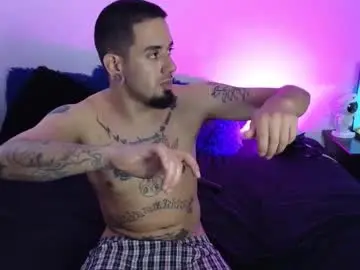 Chaturbate Live Sex of tony_and_sophia