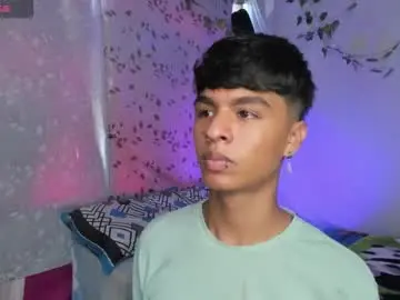 Chaturbate Free Live Porn of ariel_adan