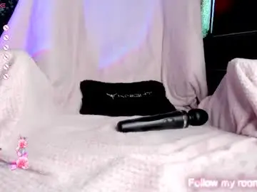 Chaturbate Sex Cam of leenylipss