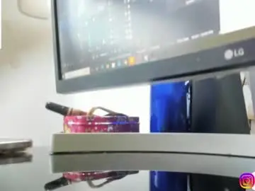 Chaturbate Free Live Porn of pavlovacoluccii_