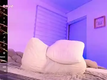 Chaturbate Best live sex cam show of sarah_moonn_