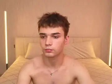 Chaturbate Adult Webcams of simonboy592