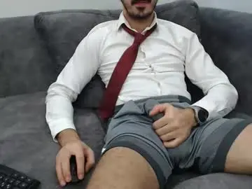 Chaturbate Nude Webcam of dirtyybooyy77