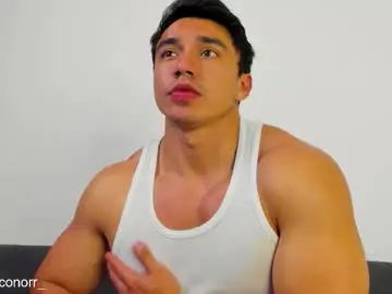 Chaturbate Watch Live Sex Cams of eithanconor1