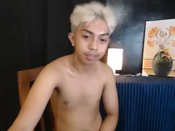 Chaturbate Live Sex of itsyourcummerboy_xx