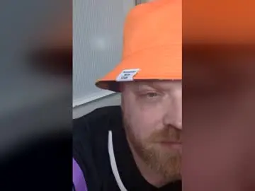 Chaturbate Live Sex of justcheckingok