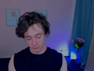 Chaturbate Live Sex Cam of kevinstrike