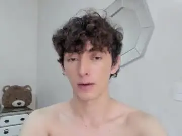 Chaturbate Live Sex Cam of mikebelf4