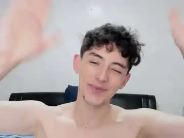 Chaturbate Adult Video Chat of mikebelf4