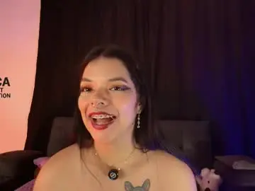 Chaturbate Adult Video Chat of yungelitamor_